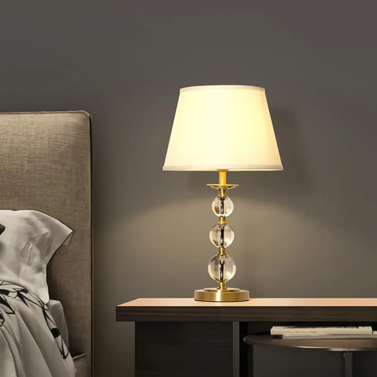 Geometric Crystal Gold Metal Table Lamp for Bedroom