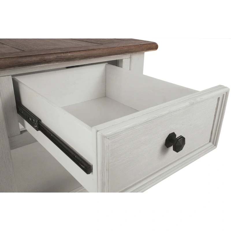 Bolanburg Antique White/Brown Casual End Table