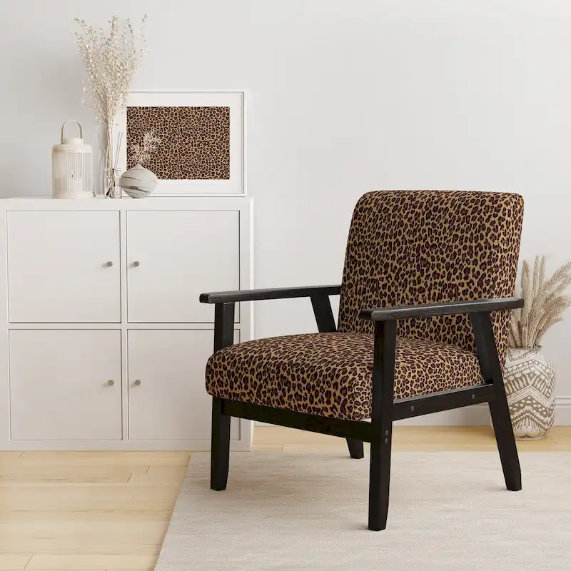 Designart  Leopard Fur II  Upholstered Cabin & Lodge Accent Chair and Arm Chair
