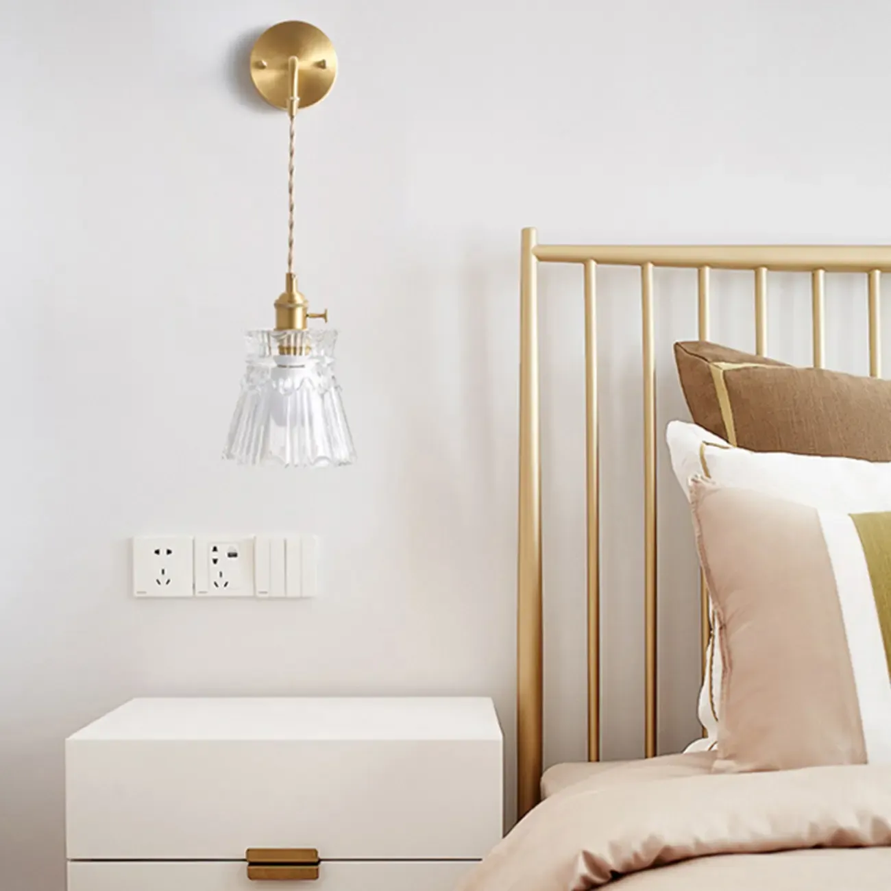 Elegant Cylinderial Gold Glass Wall Sconce