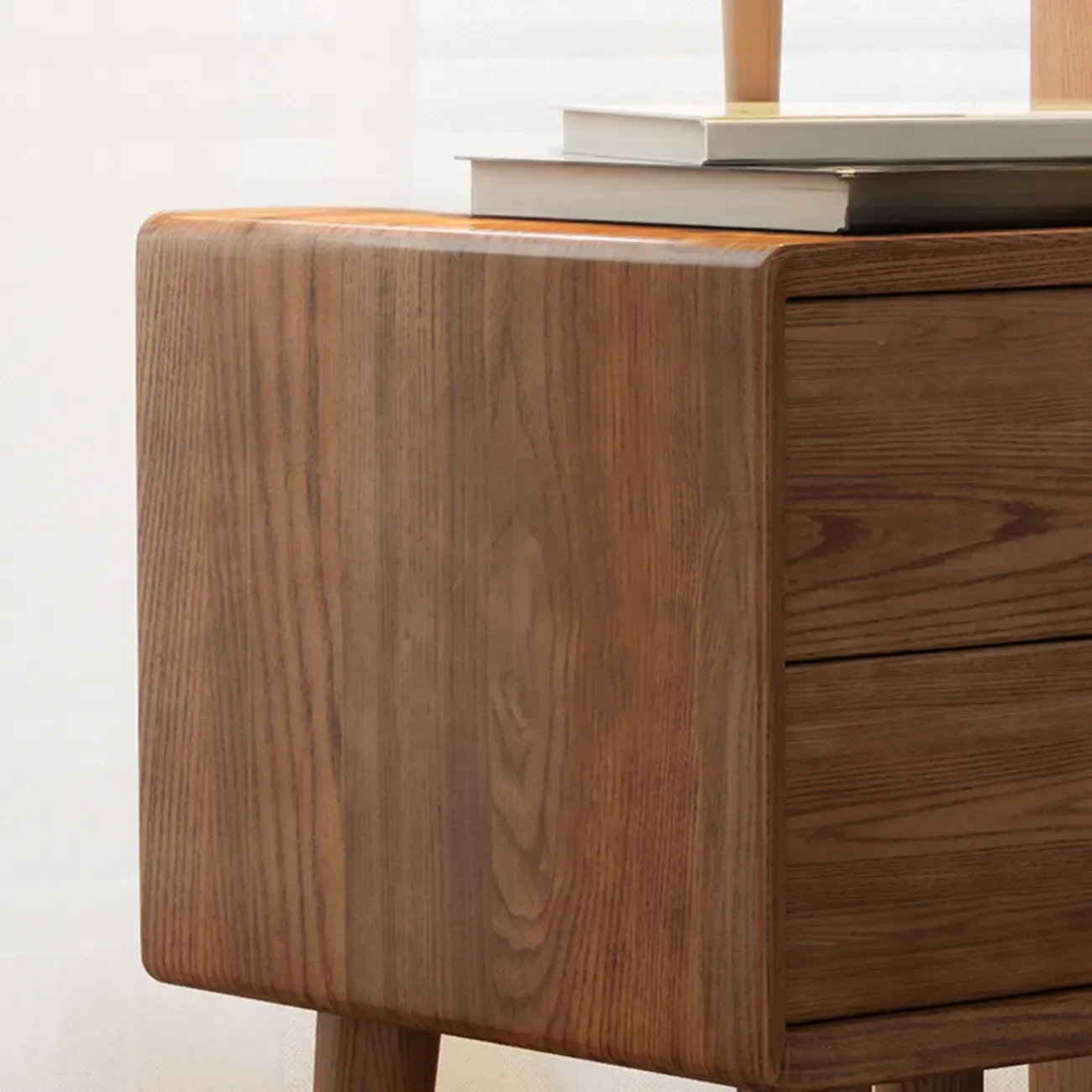 Traditional Natural Wood Nightstand with 2 Drawers