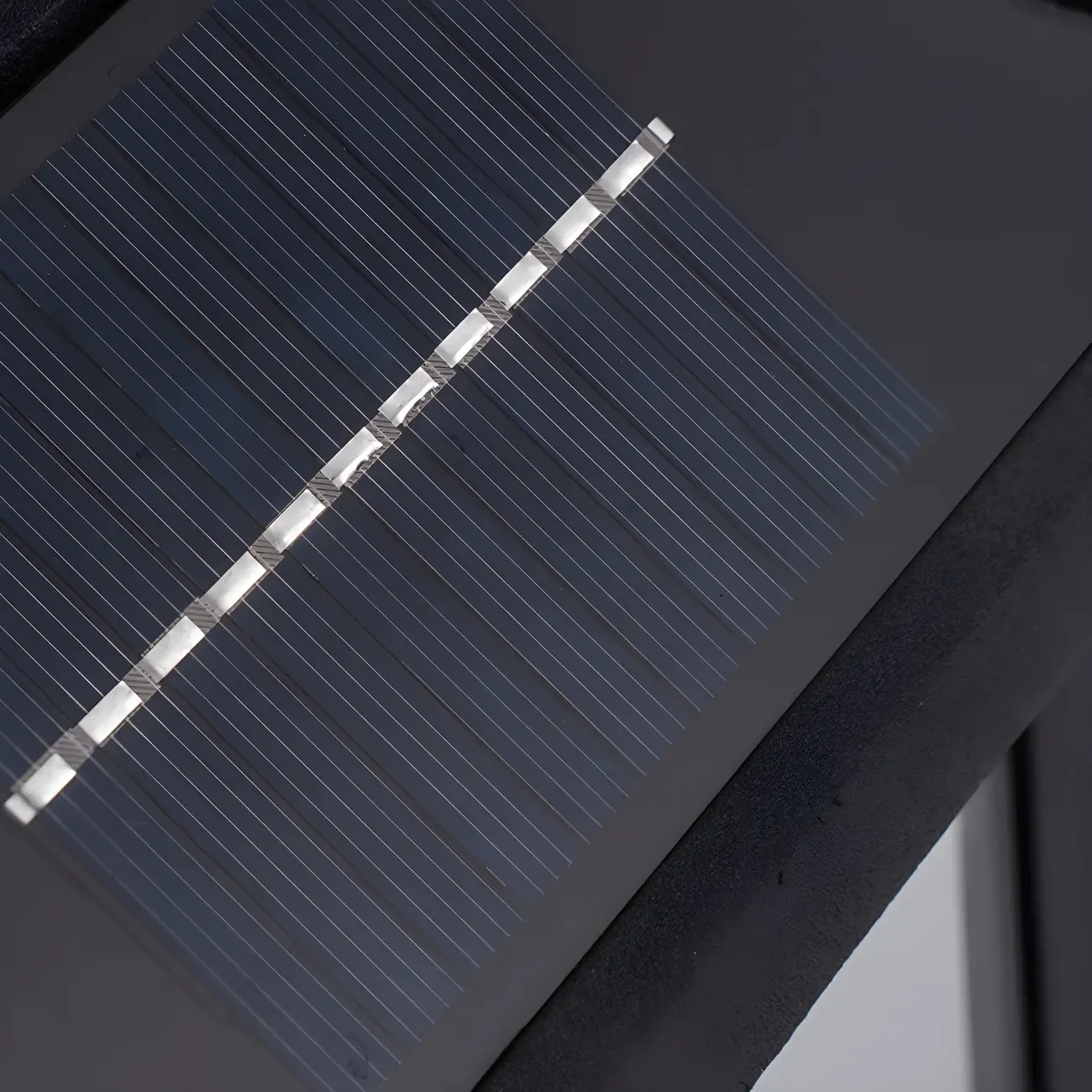 Metal House-Shape Post Cap Light with Handle and Switch