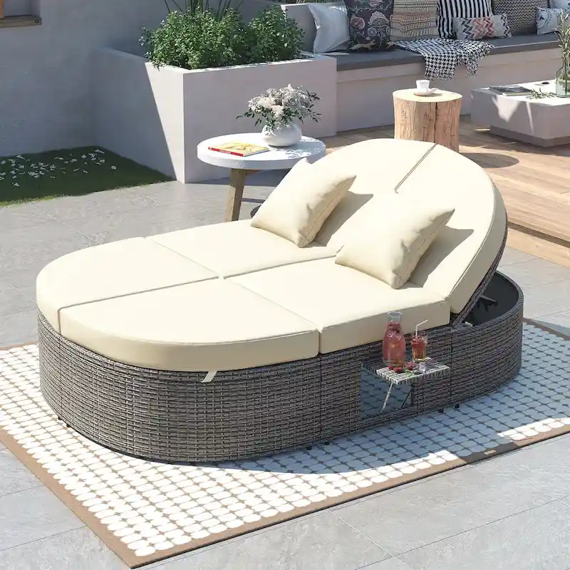 Patio 2-Person Daybed with Cushions and Pillows