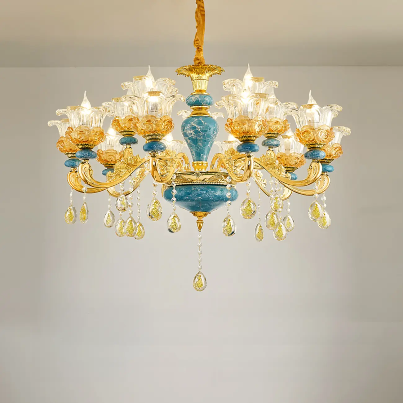 Large Luxury Brass Flower Shape Clear Glass Chandelier