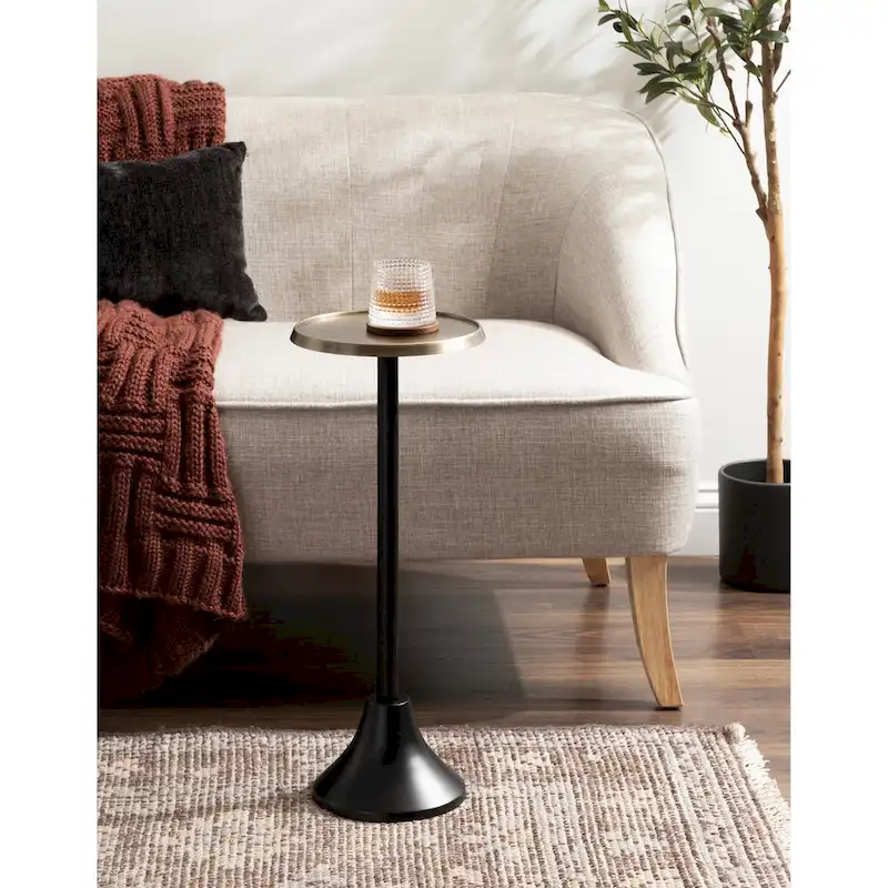 Kate and Laurel Sanzo Metal Side Table