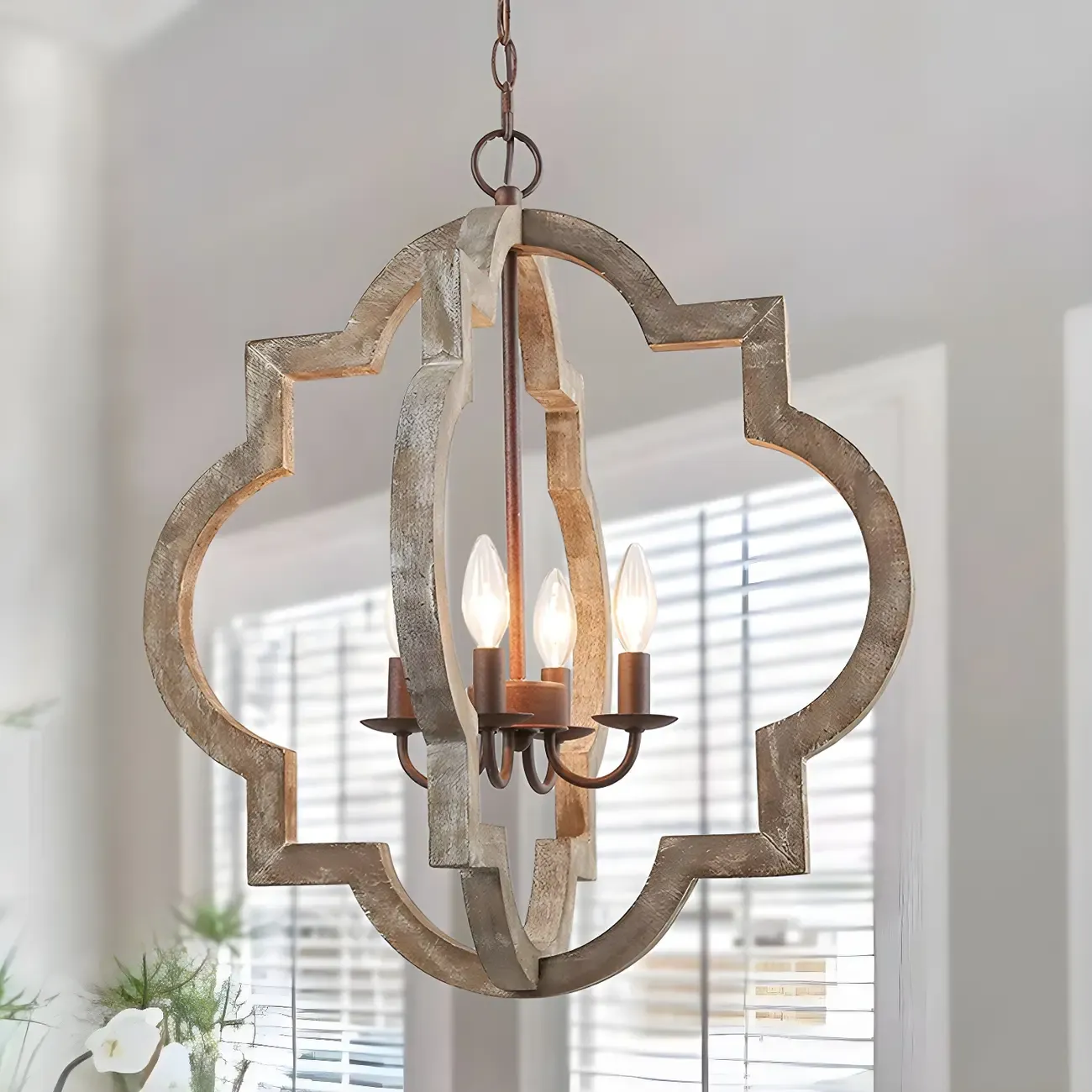 Classic Traditional Quatrefoil Wooden Candelabra Chandelier