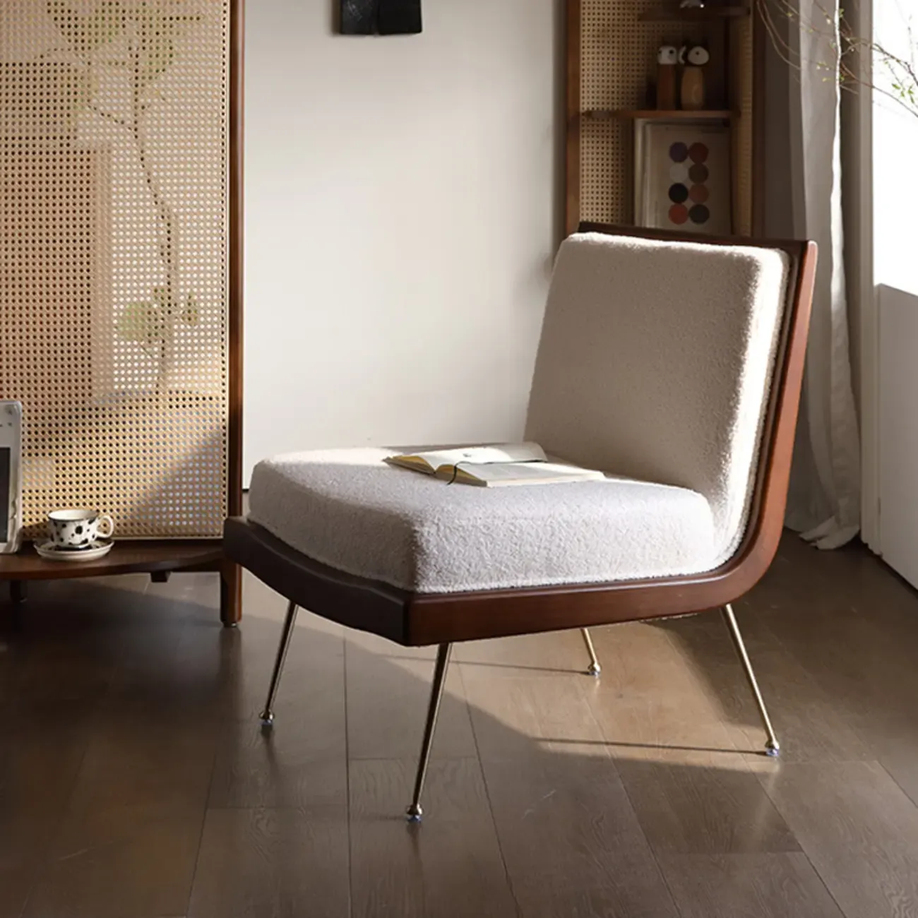 Glam Sherpa Accent Arm Chair with White Cushion