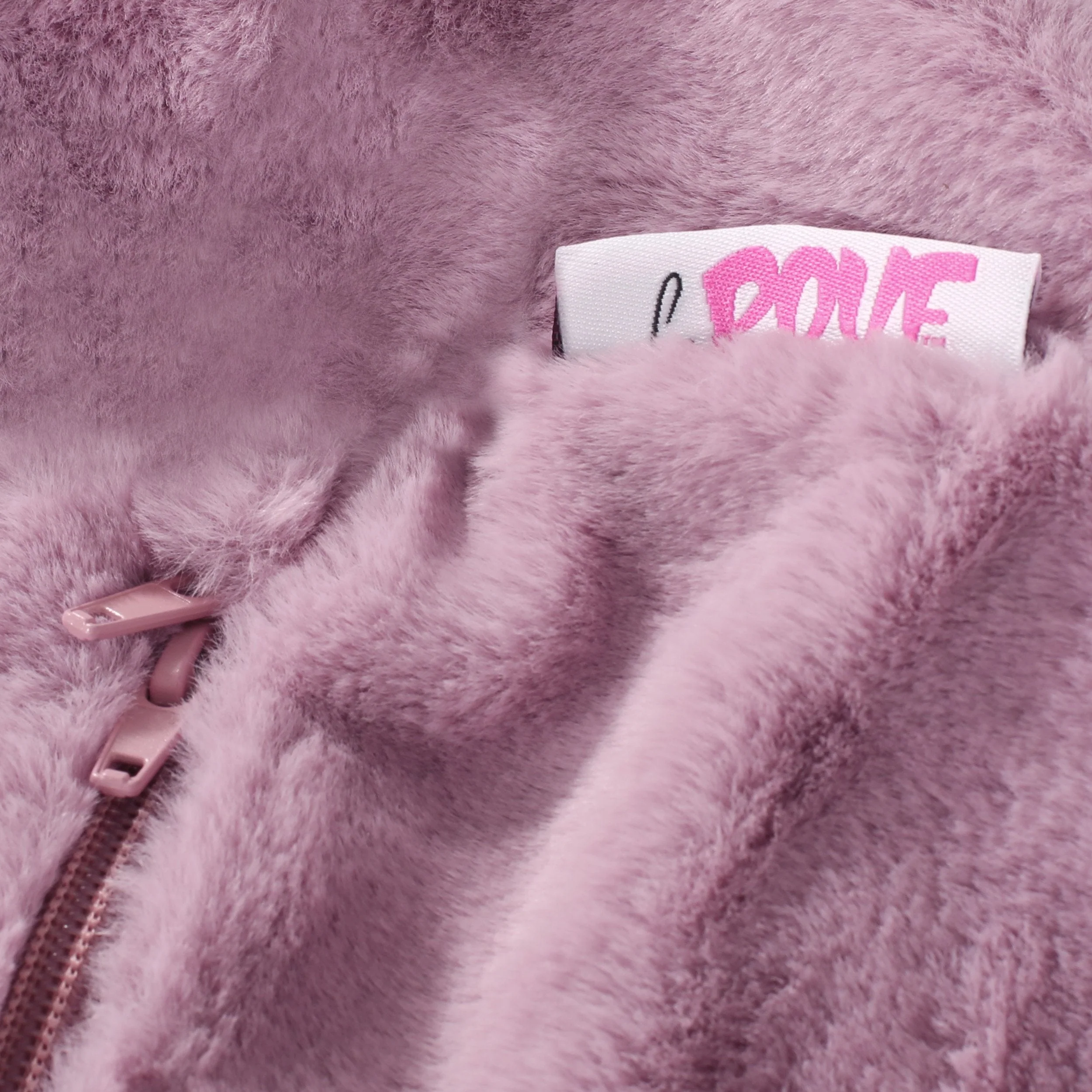 Modern Glam 3 Foot Faux Fur Bean Bag - NH325513