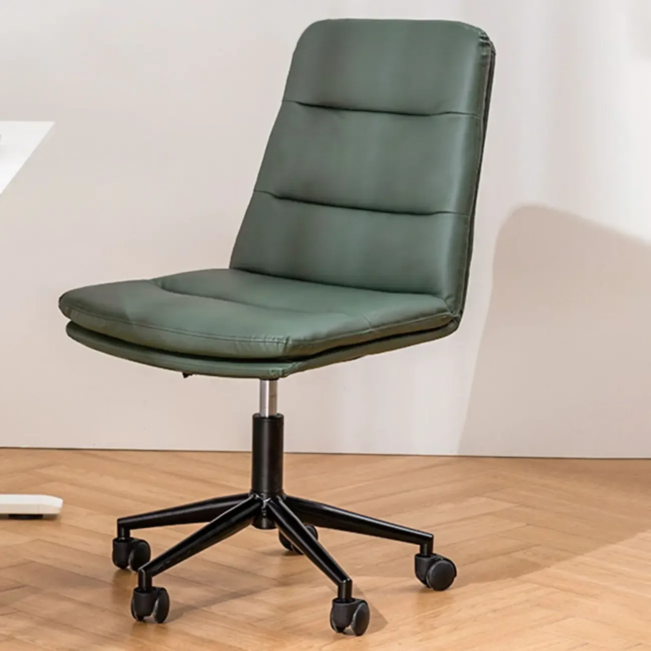 Elegant White Leather Ergonomic Swivel Office Chair