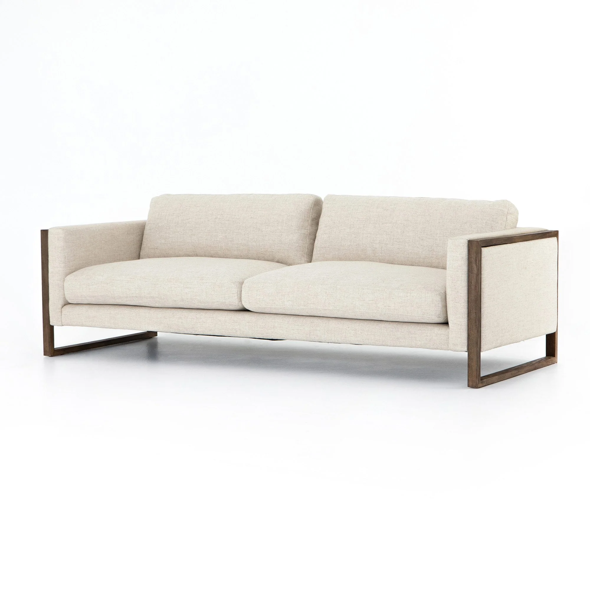 Otis Sofa - 97 - Thames Cream