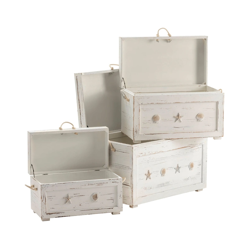 Seaside Set of Three Trunks - 28.5x17x19.5, 24.5x14x14.75, 20.75x10.75x11.25