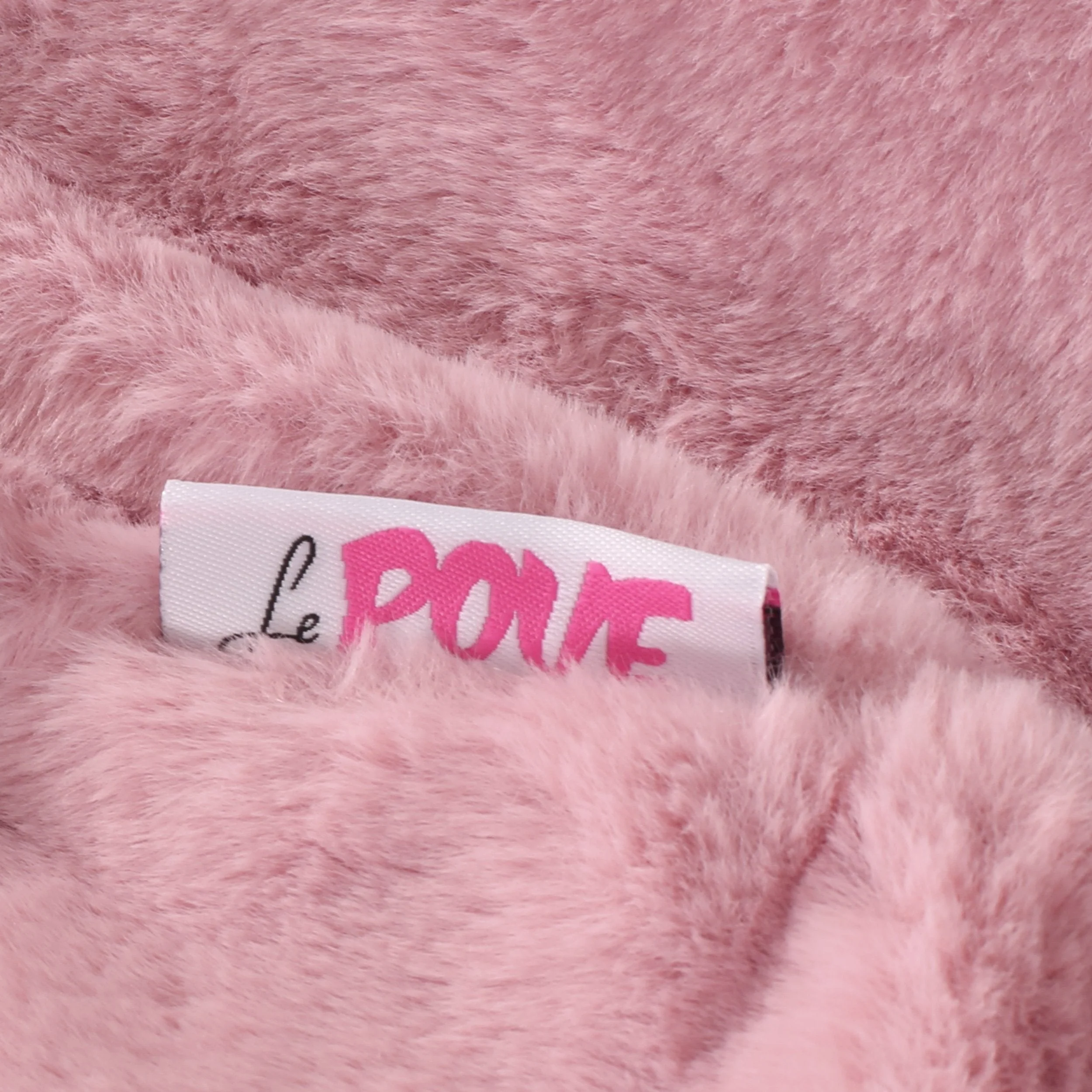 Modern Glam 3 Foot Faux Fur Bean Bag - NH325513