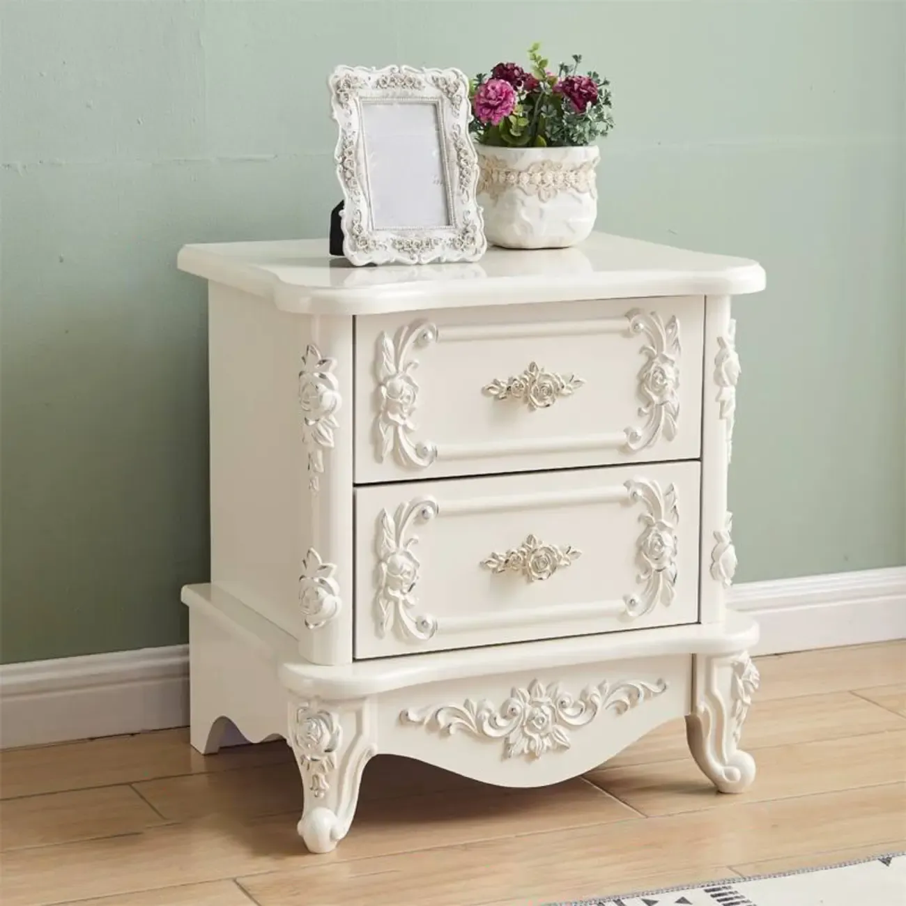 Traditional White Wood Carved 3-Drawer Nightstand