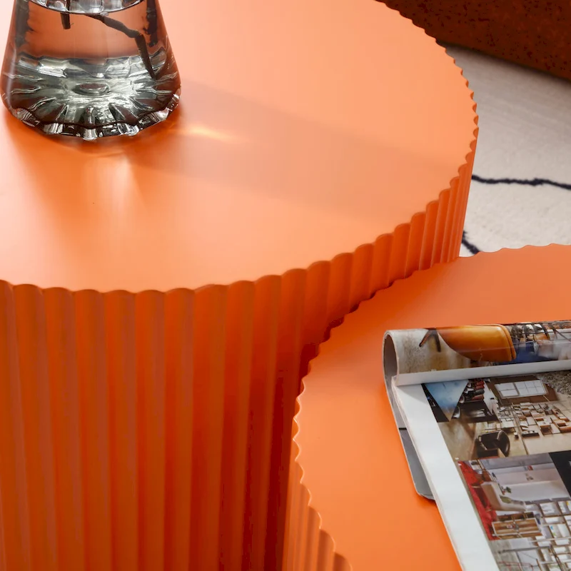 Modern Farmhouse Round Accent Nesting Side Coffee Table Set (Set of 2)