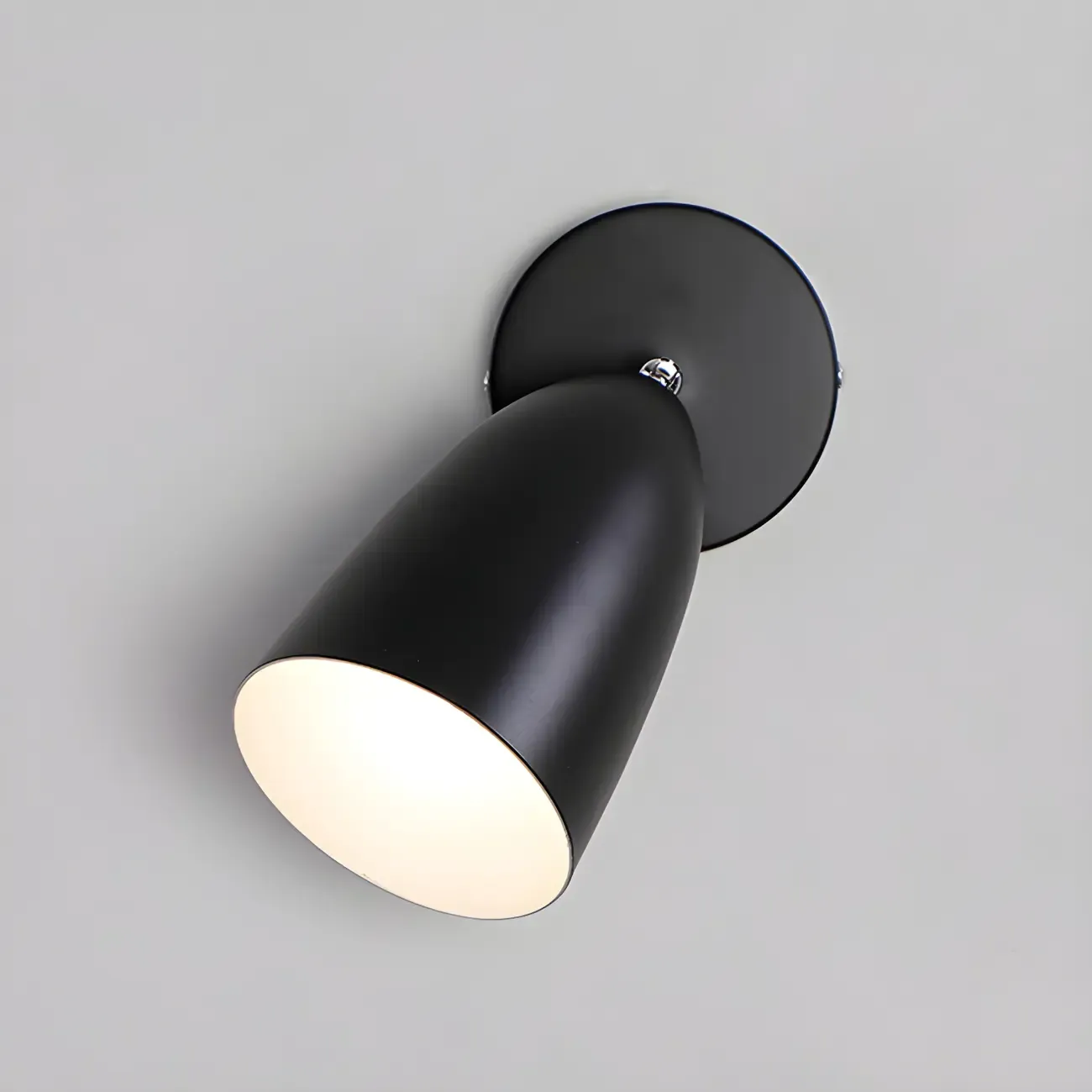 Modern Simple Metal Adjustable Swing Arm Wall Light