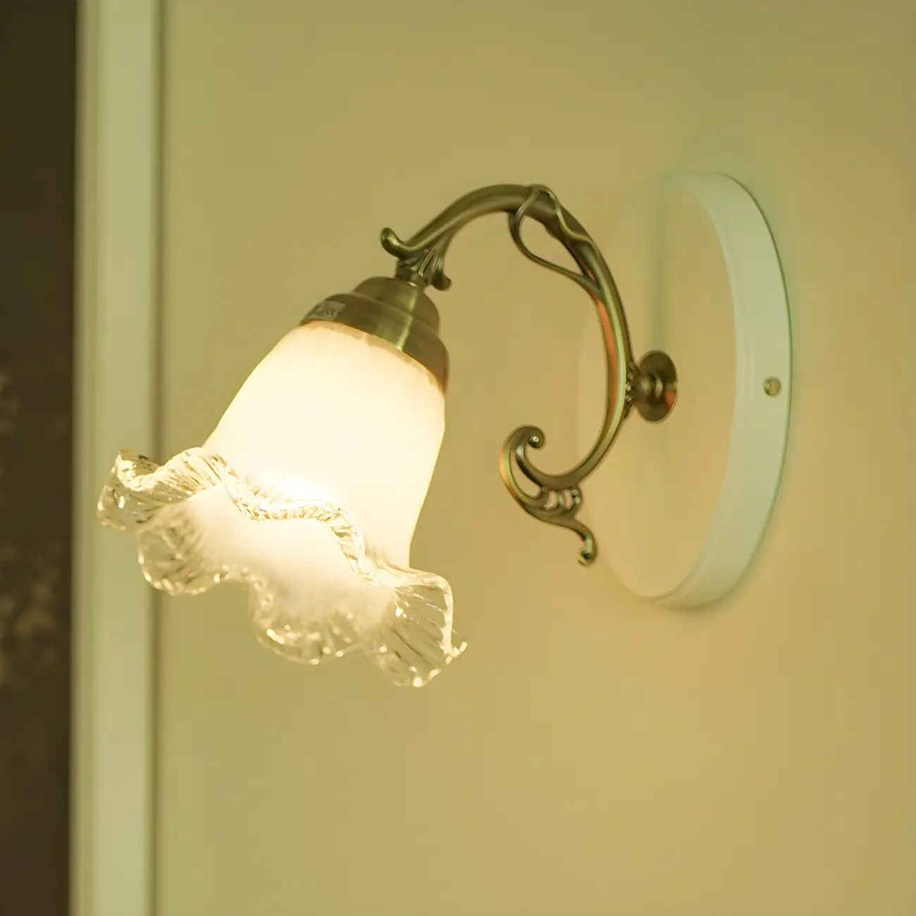 Retro Mini Colored Glass Wall Control Sconce for Living Spaces