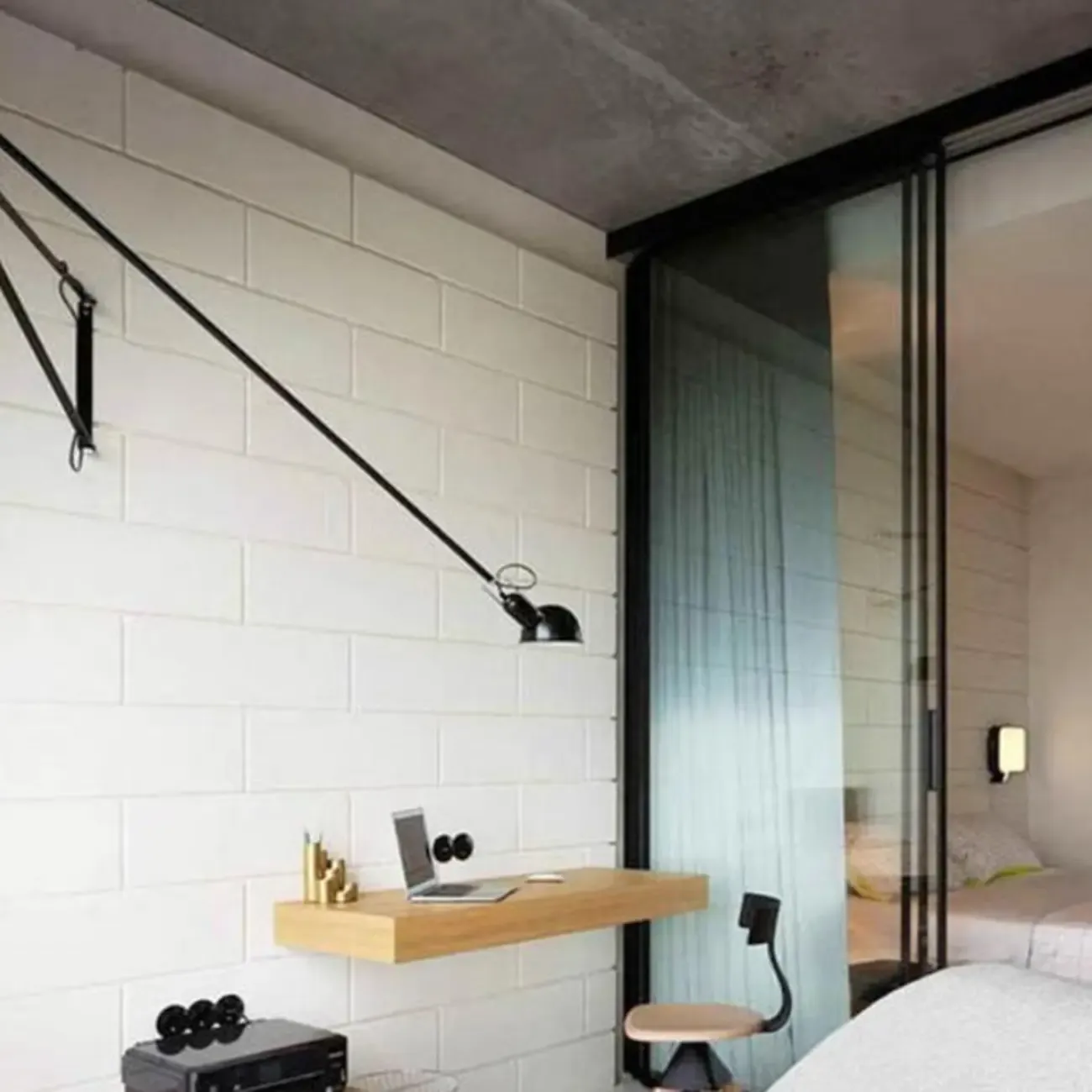 Modern Black Metal Long Arm Swing Wall Light