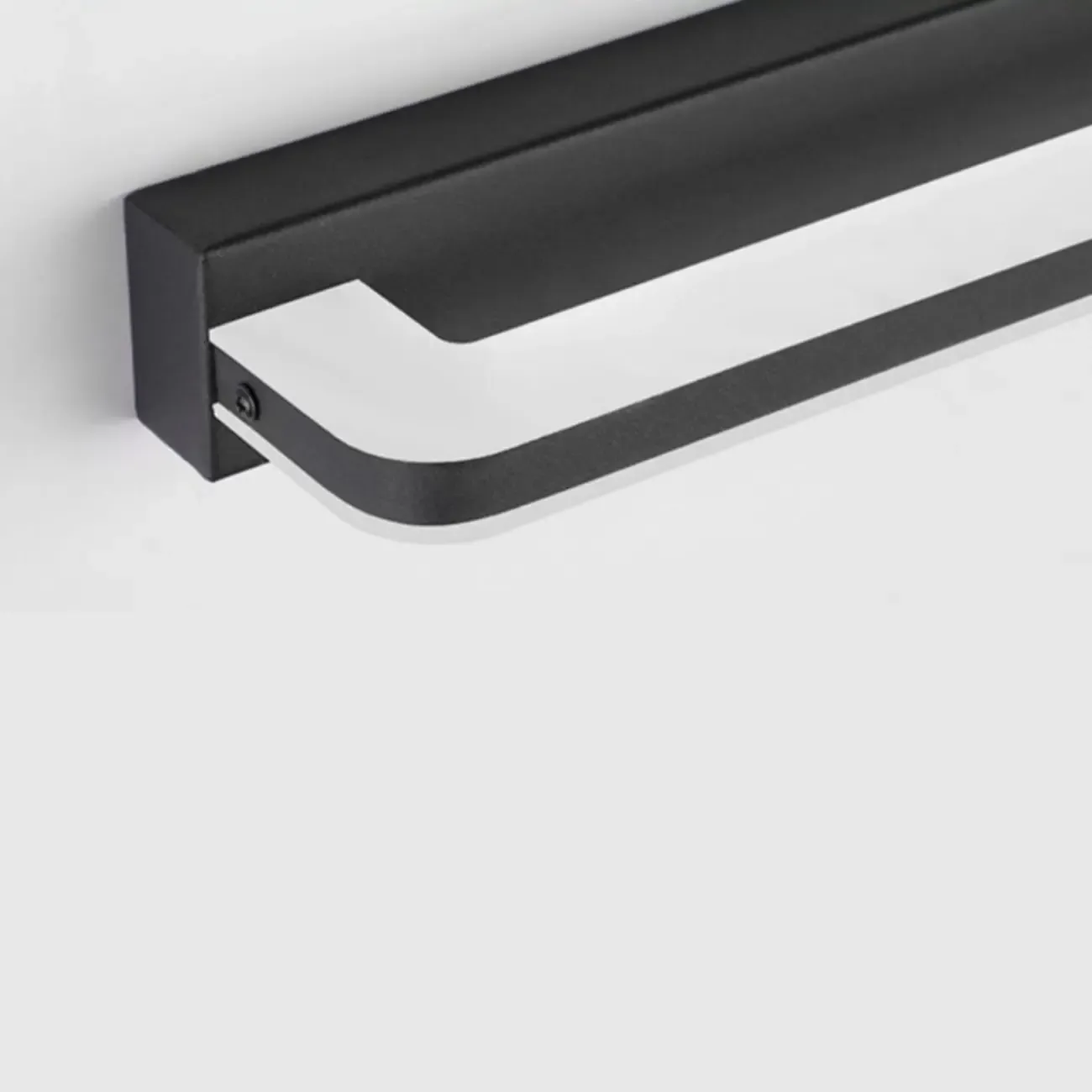 Modern Metal LED Bathroom Vanity Light Fixtures