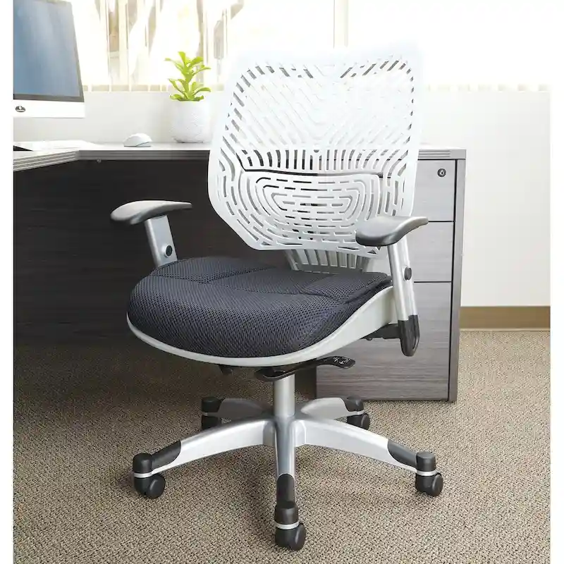 Self Adjusting SpaceFlex Office Chair with Self Adjusting Mechanism