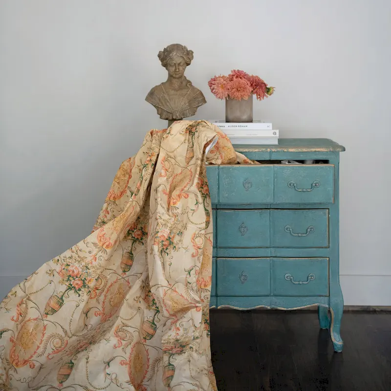 Distressed Wood 3-Drawer Dresser