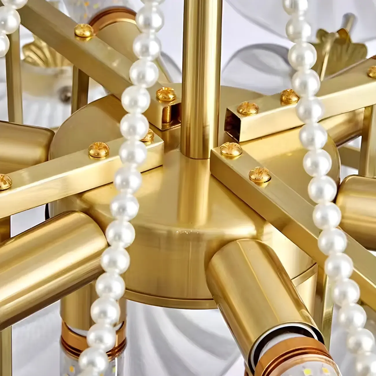 Luxury Modern Tiered Shell Chandelier with Frosted Glass