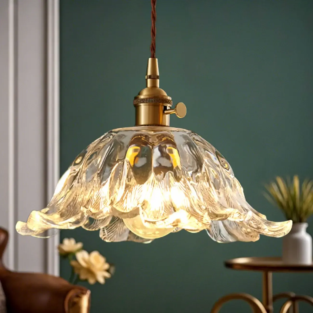 Vintage Blooming Floral Glass Pendant Light for Decor