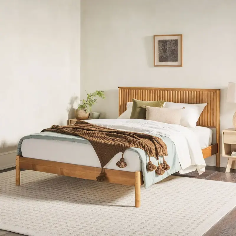 Middlebrook Designs Transitional Solid Wood Queen Bed