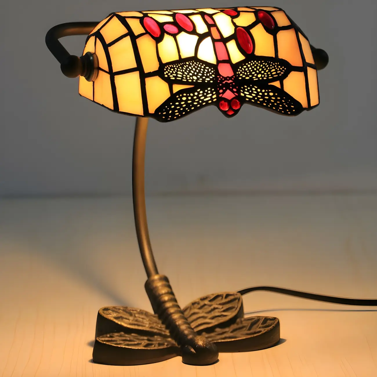 Tiffany Vintage Dragonfly Base Stained Glass Table Lamp