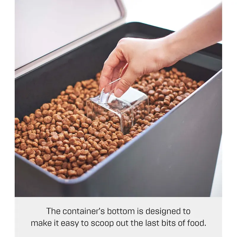 Yamazaki Home Rolling Airtight Pet Food Container (25 lbs.), Polypropylene, Extra Large, 6.6 gallons, 25 liters