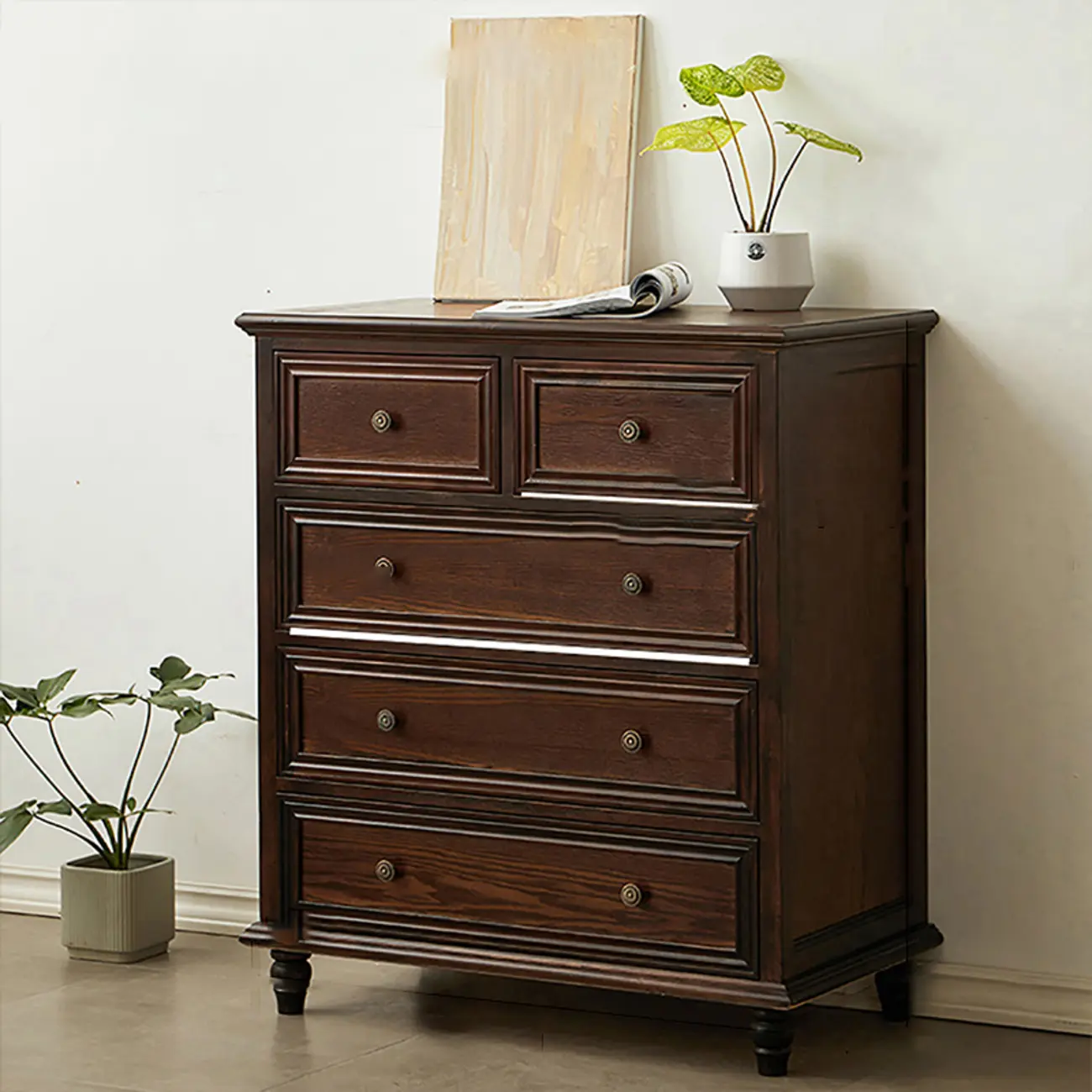 Traditional  6-Drawer White Wood Dresser