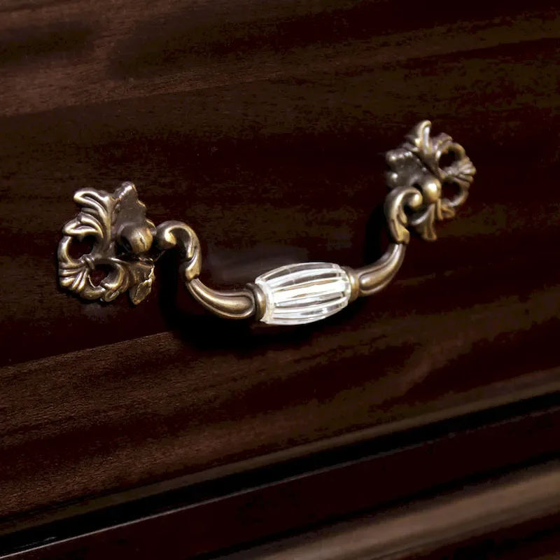 Vame Traditional Walnut Wood 2-Piece Poster Bedroom Set by Furniture of America