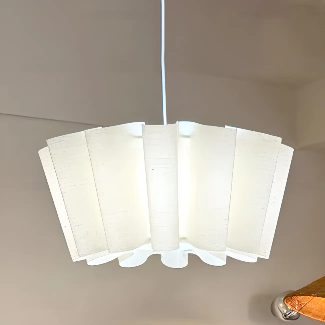 White Linen Wave Design Modern Fabric Chandelier Light