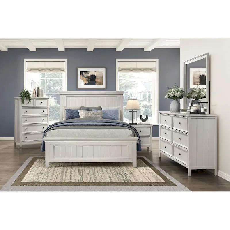 White Finish 4pc Bedroom Set Bed Nightstand Dresser Mirror