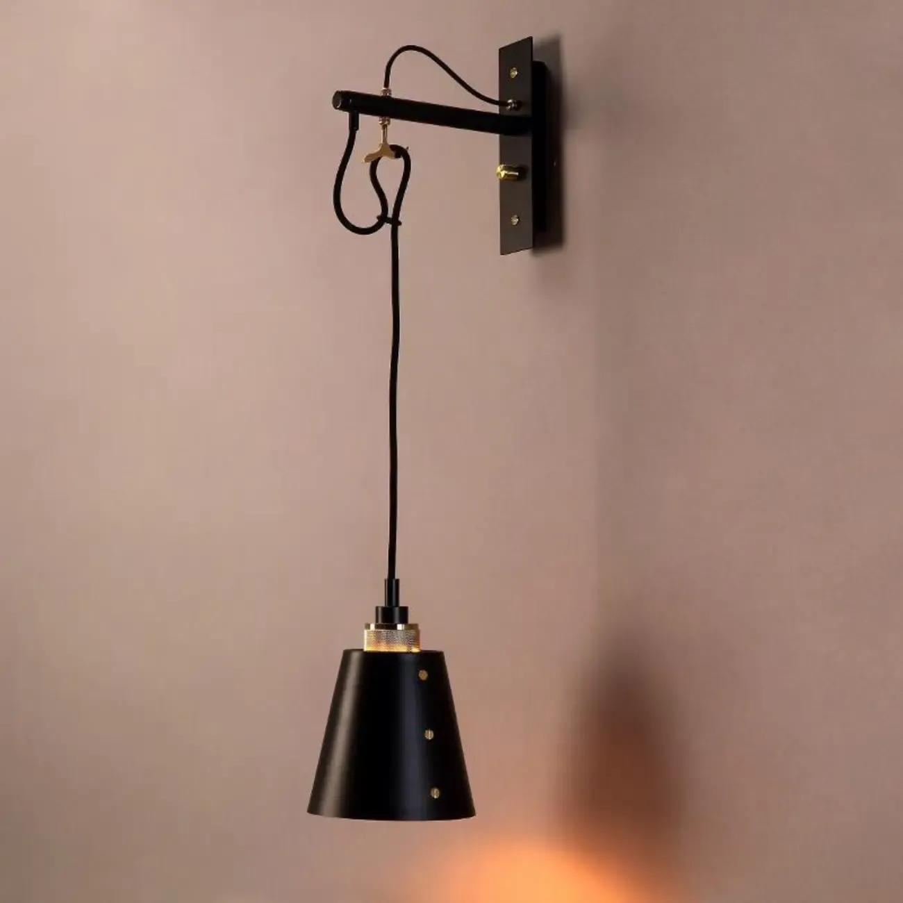Industrial Metal Black Swing Arm Wall Light