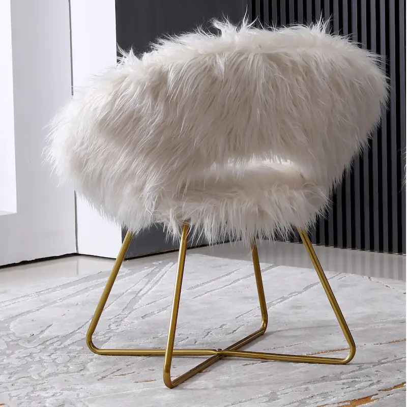 Roundhill Furniture Slatina Faux Fur Upholstered Accent Chair, White