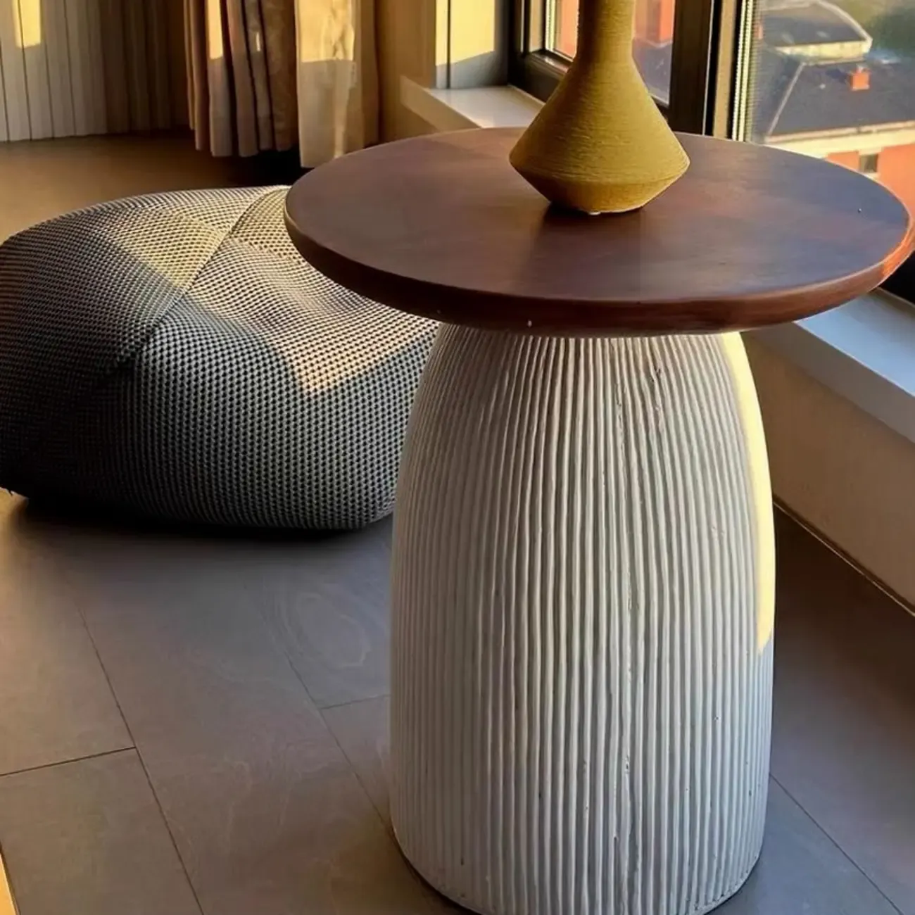 Living Room Brown Round Pedestal End Table