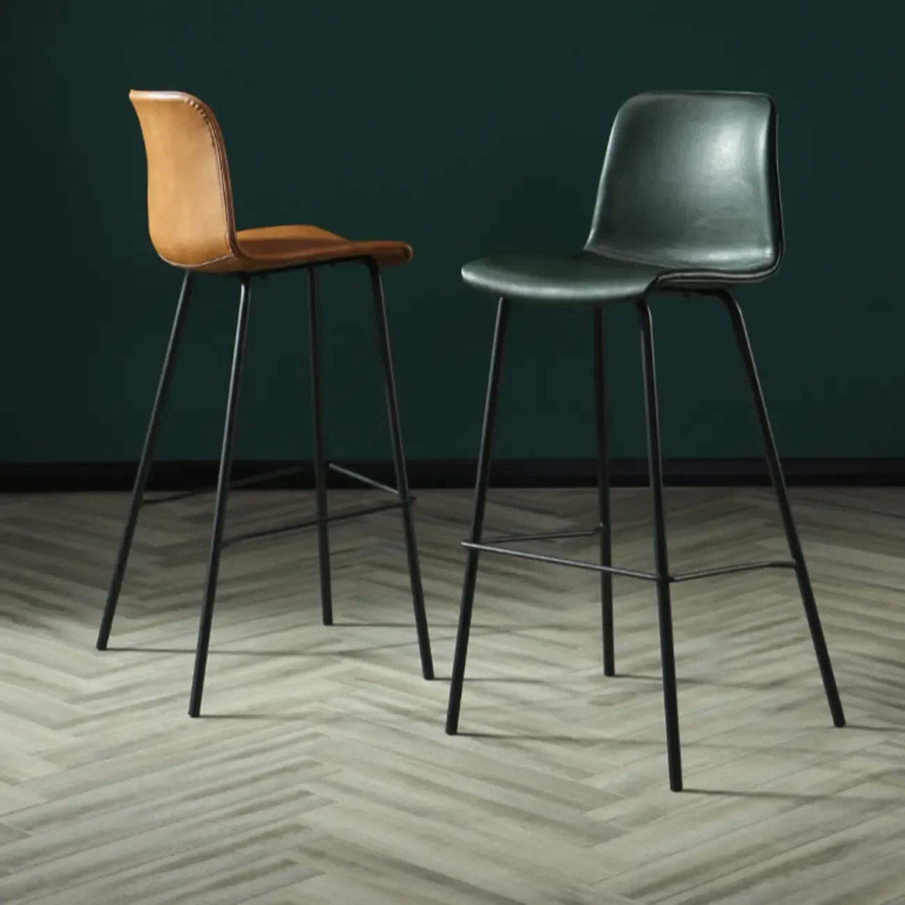 Industrial Metal Frame Leather Bar Stool with Footrest