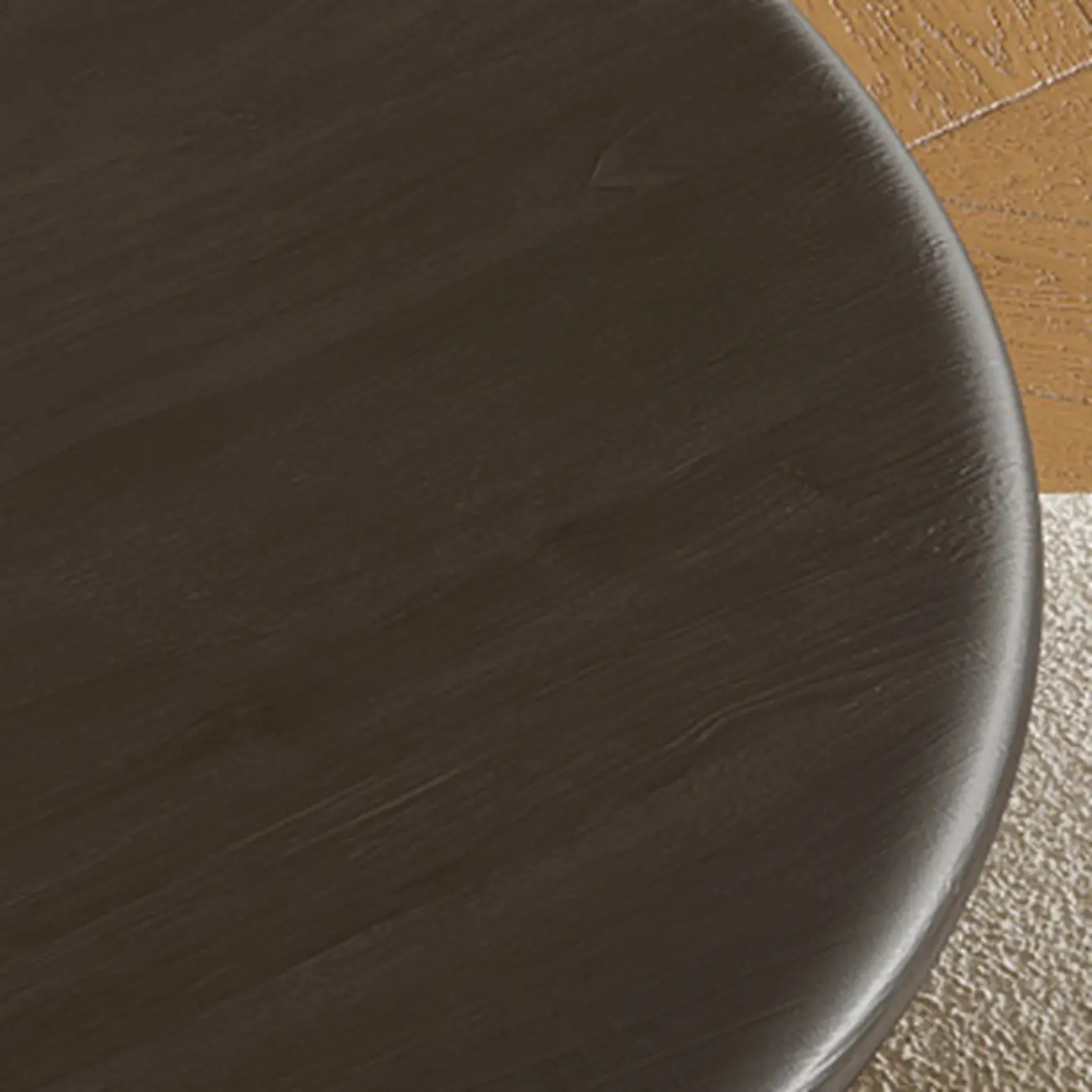 Traditional Dark Brown Wood Round Dining Table