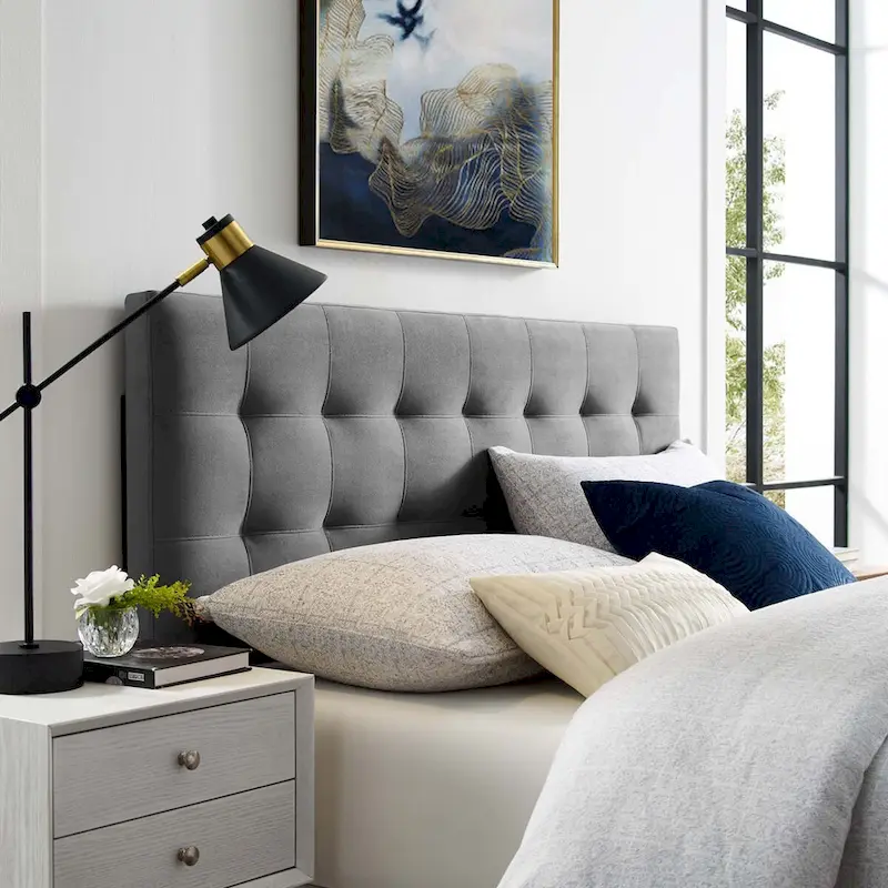 Full-size Tufted Velvet Headboard