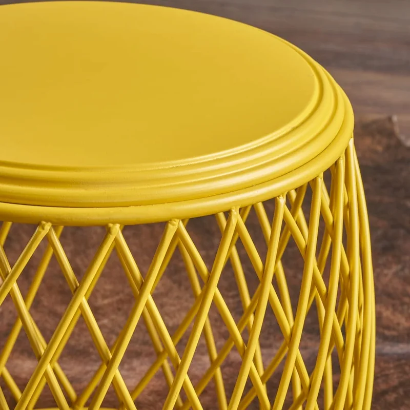 Round Lattice Side Table, 19-inch (48 cm) Diameter