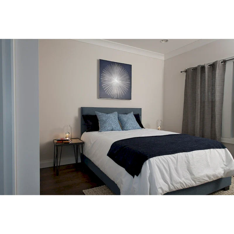 Bulbrite Single 4 Watt Dimmable Antique Grand Nostalgic Droplet Medium (E26) LED Bulb - Amber Light