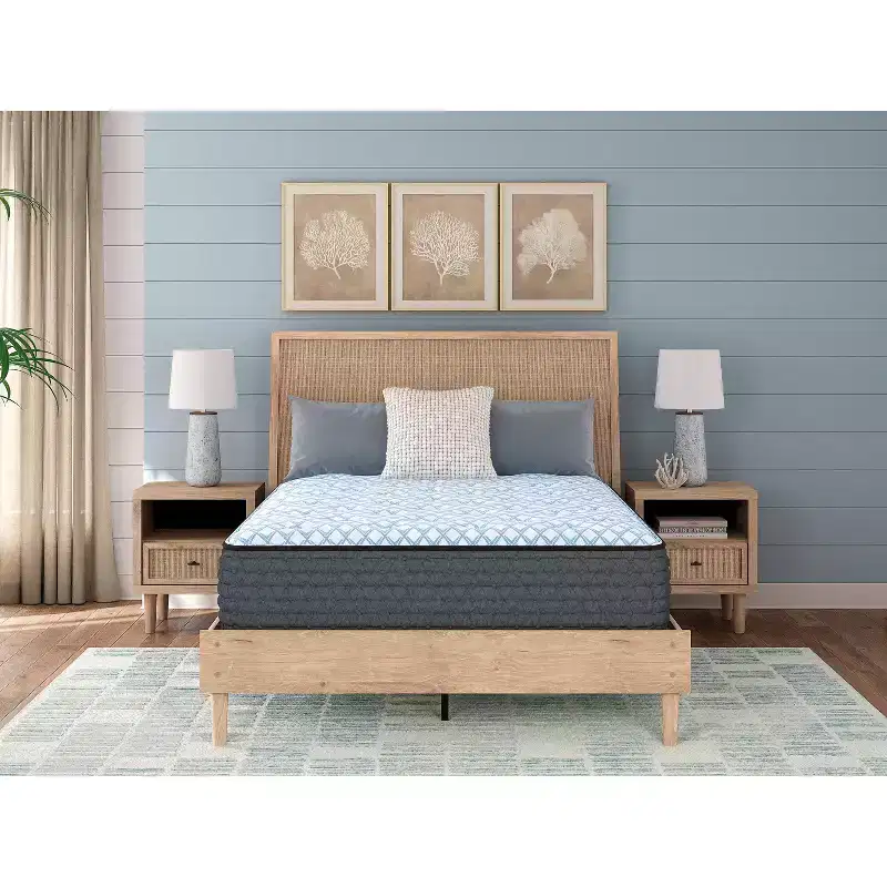 White 15-Inch Plush Hybrid Mattress - Twin to California King