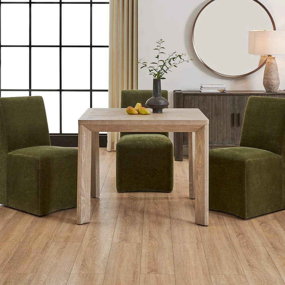 Noval Dining Game Table