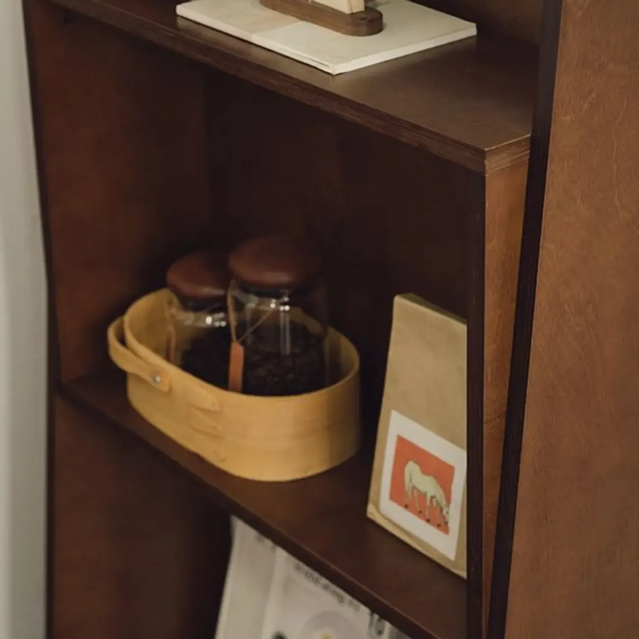 Elegant Vertical Wood Open Back Display Ladder Bookcase