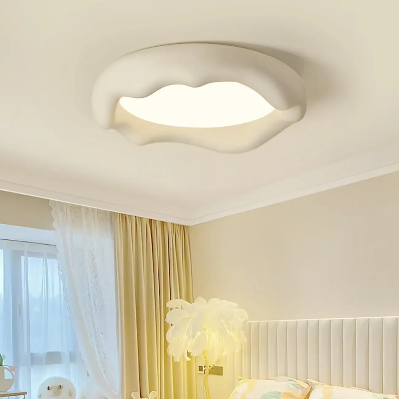 Acrylic Artistic Melting Cream Design Flush Ceiling Light