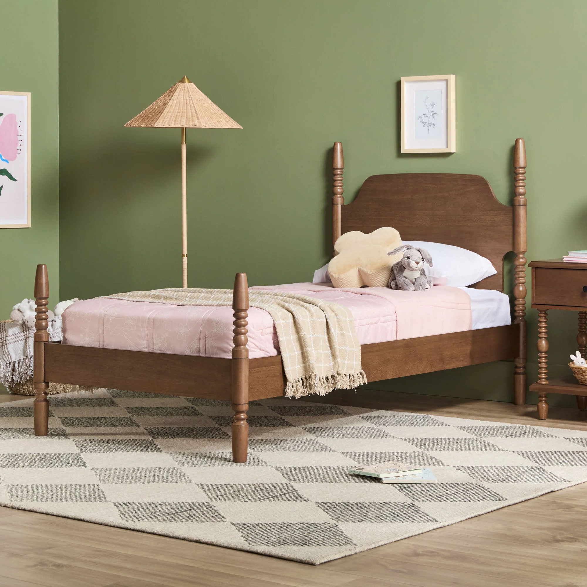 Traditional Vivienne Easy Assembly Solid Wood Twin Bedframe