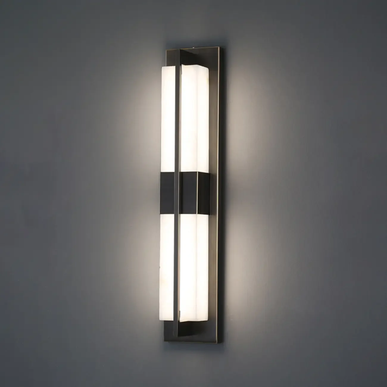 Modern Art Alloy Rectangular Wall light