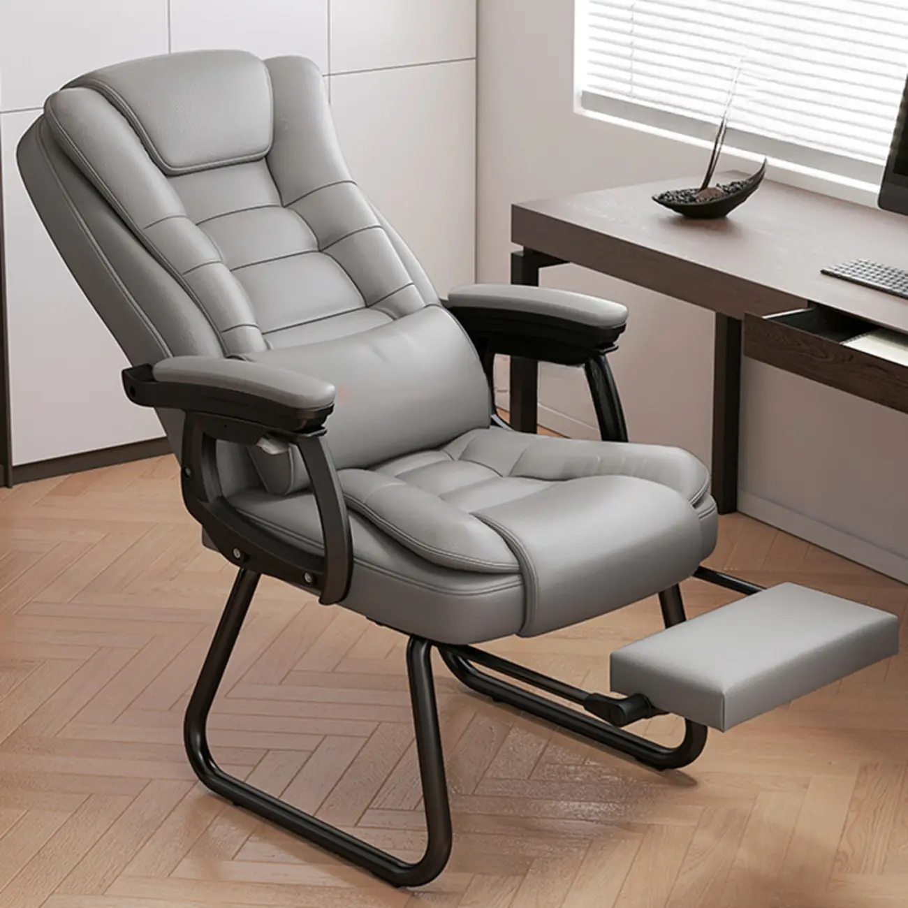 Luxurious Ink Leather Steel Reclining Office Chair