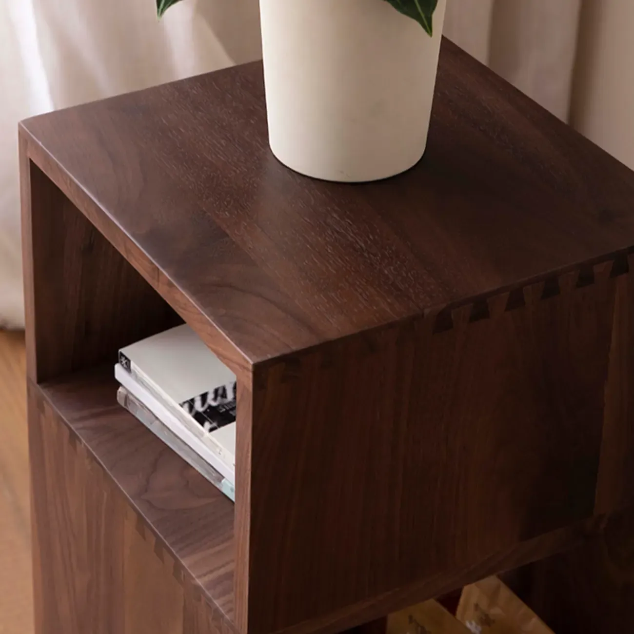 Timeless Rectangular Wooden 360¡ã Rotating Side Table