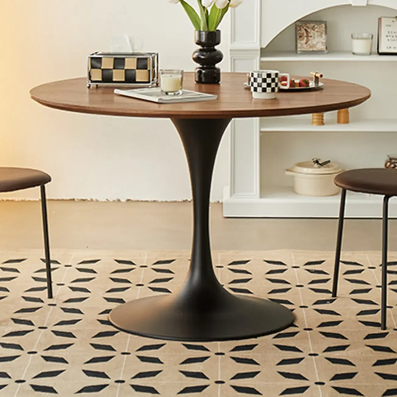 Casual Black Metal Wood Round Dining Table